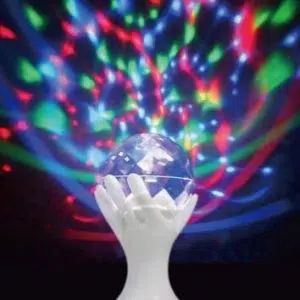 כדור דיסקו מפיץ אורות בעיצוב  ידיים